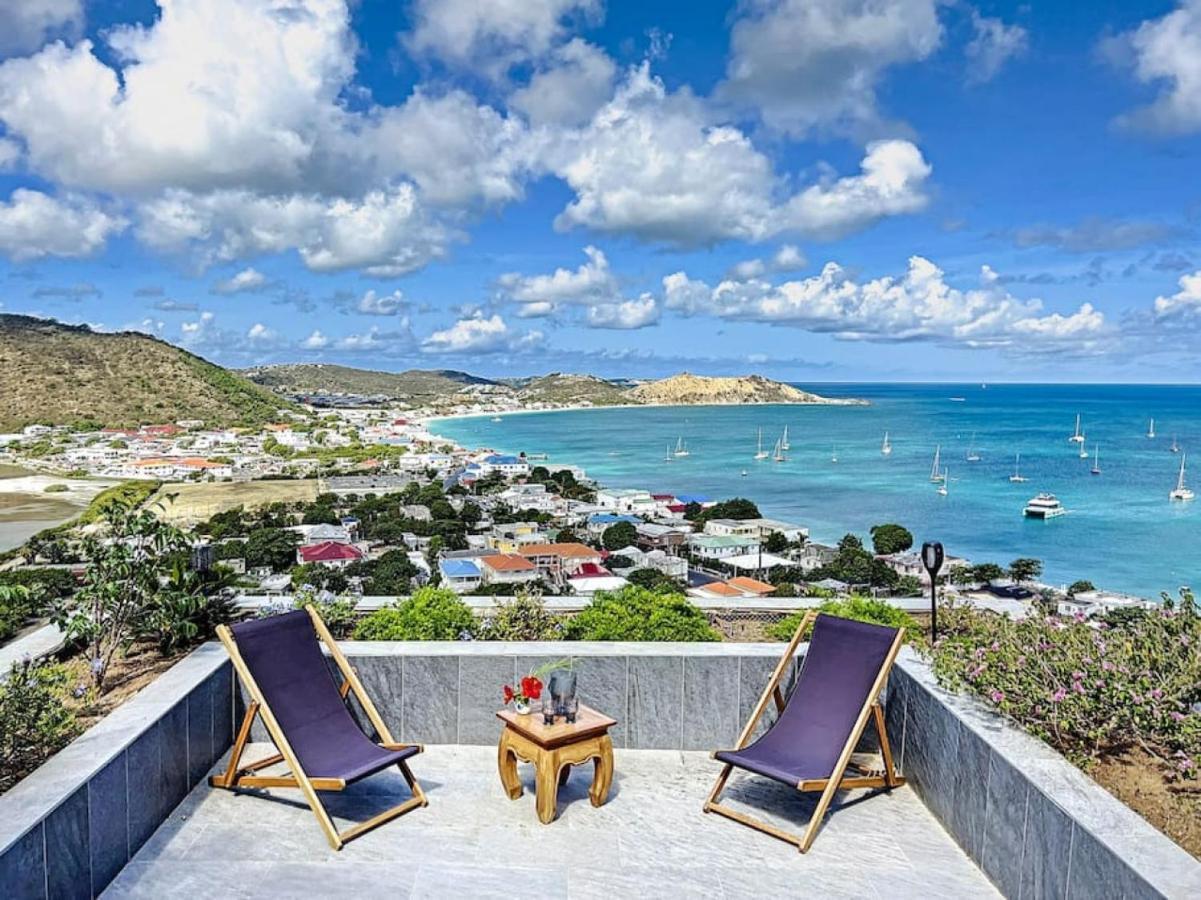 Blue Room In A Shared Villa Diamant With Communal Pool And Sea View Гранд-Кейс Екстер'єр фото