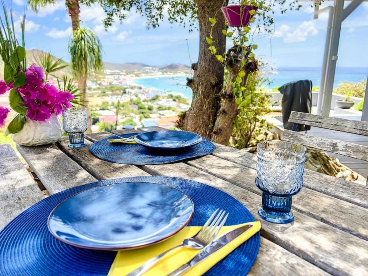 Blue Room In A Shared Villa Diamant With Communal Pool And Sea View Гранд-Кейс Екстер'єр фото